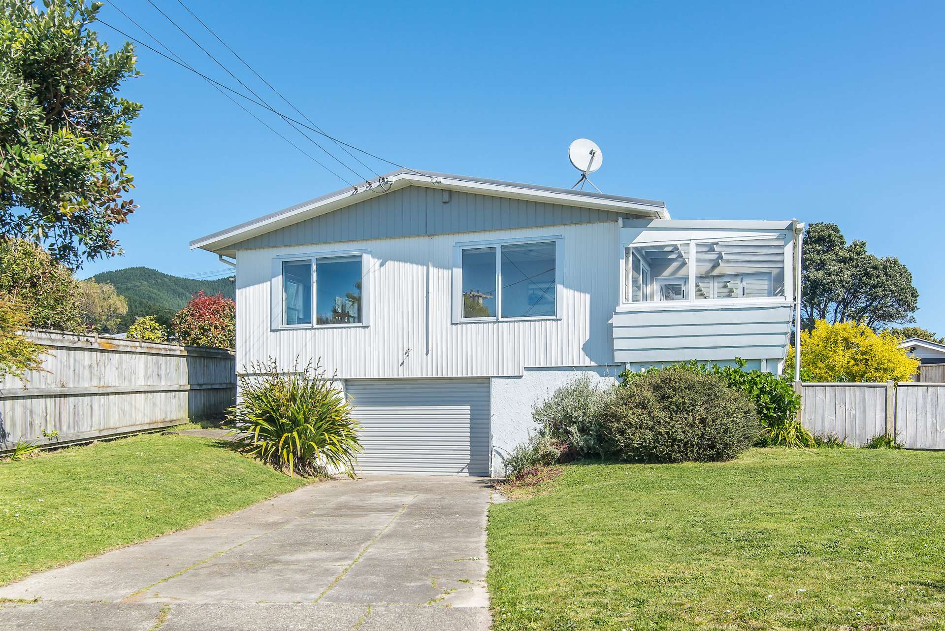 44 Kaitawa Crescent Paraparaumu_0