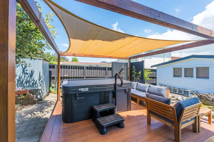 57 Divich Avenue Te Atatu South_22