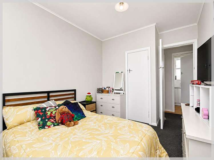 79 & 79a Union Street Foxton_15
