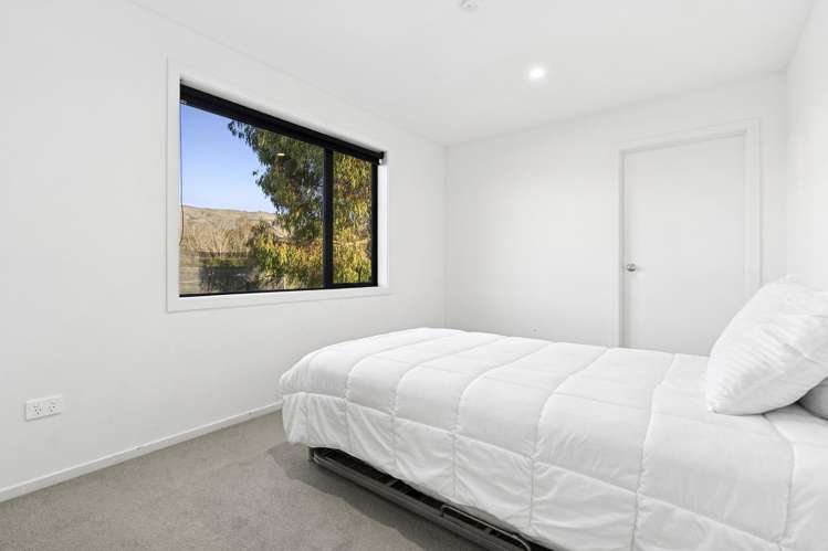 2 Cleland Close Wanaka_8