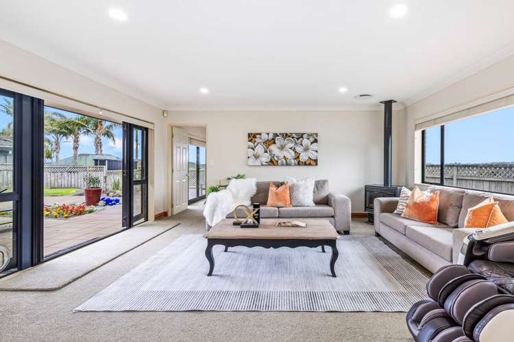 101 Grovenor Drive Orewa_2