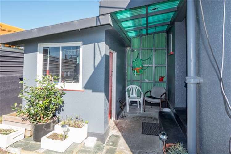 8 Wellington Street Hawera_8