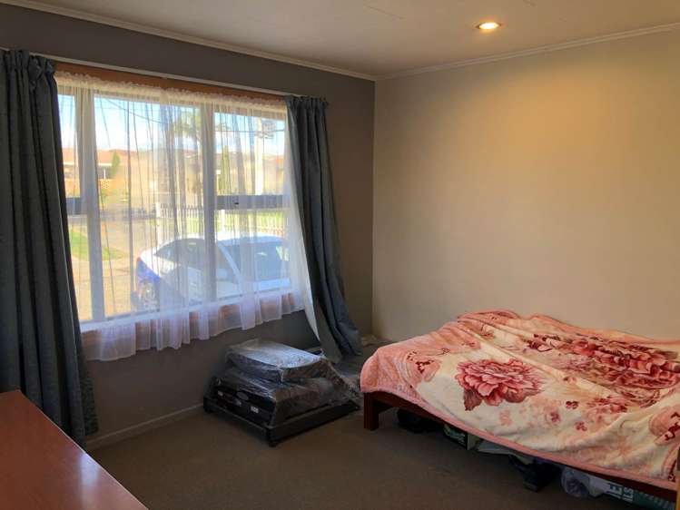 523 Massey Road Mangere_6
