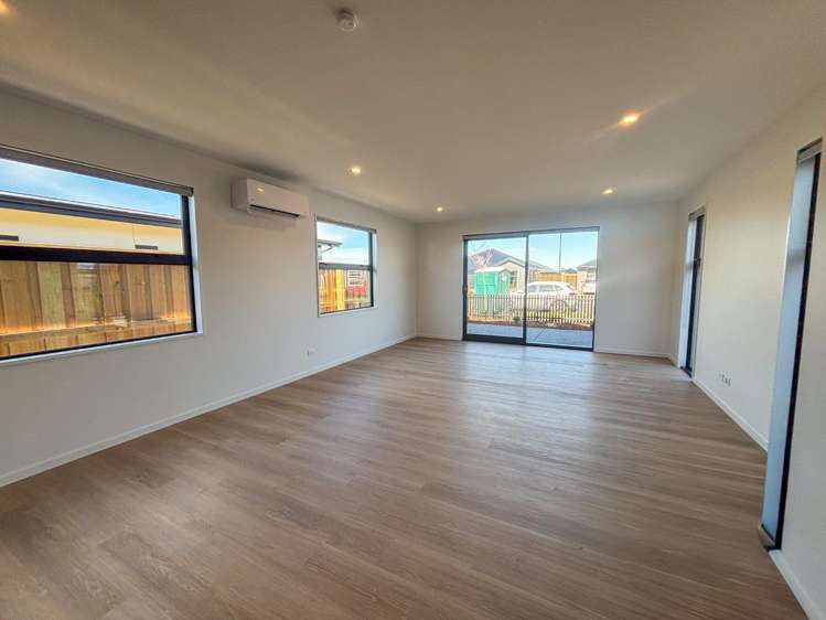 33 Buxus Way 11103_2