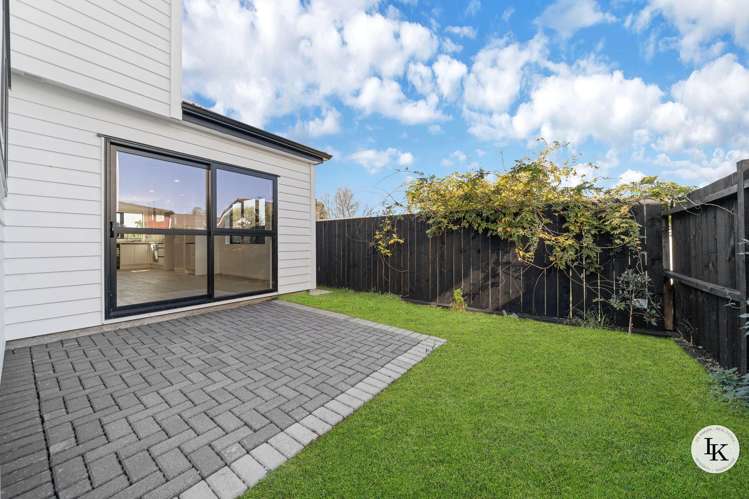 8D Benton Place Manurewa_6