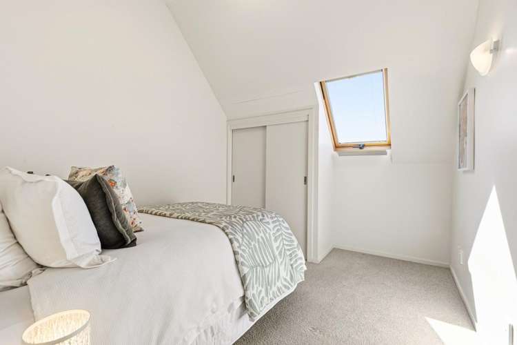 D/2 Hatton Street Karori_7