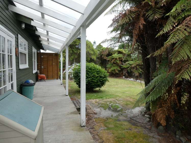 5 Chamberlain Street Waimangaroa_15