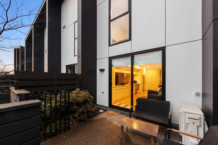 5/1 Buchan Street Sydenham_8