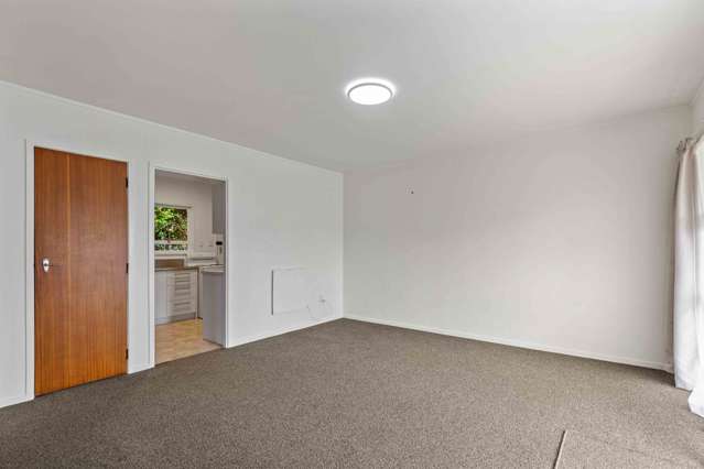 3/4 Cambourne Road Sandringham_3