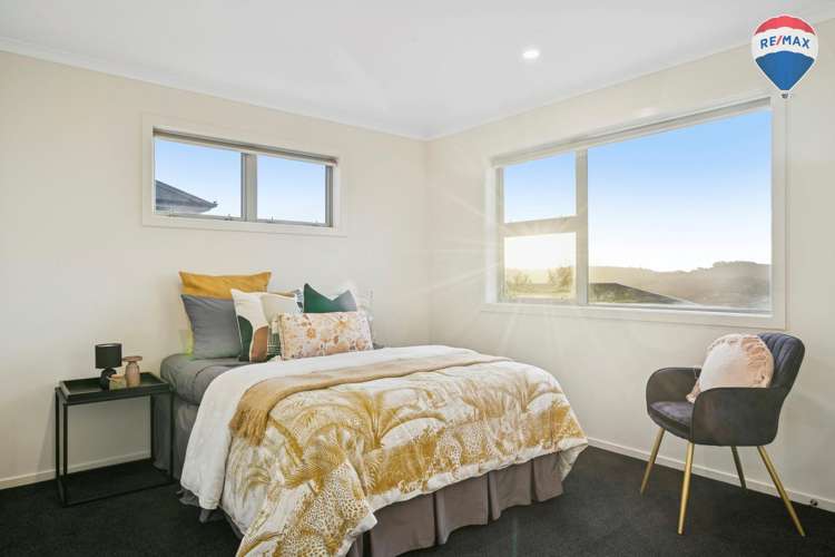 137 Endeavour Drive Whitby_23