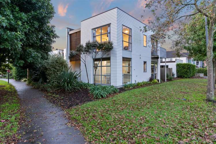 15 The Track Takanini_15