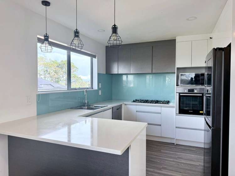 10 Glenfield Road Birkenhead_3