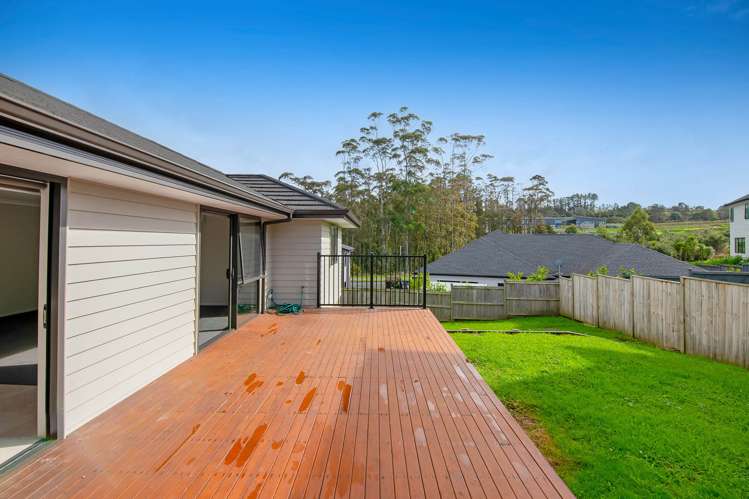 33 Maraeariki Avenue Orewa_15