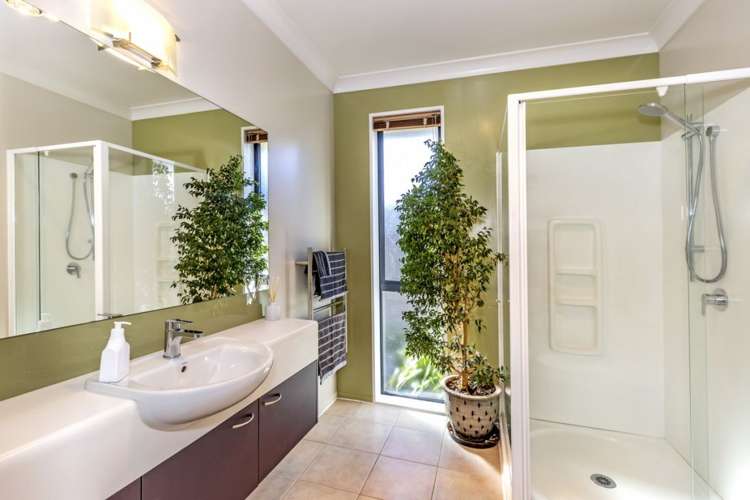 10 Lightning Close Wigram_7