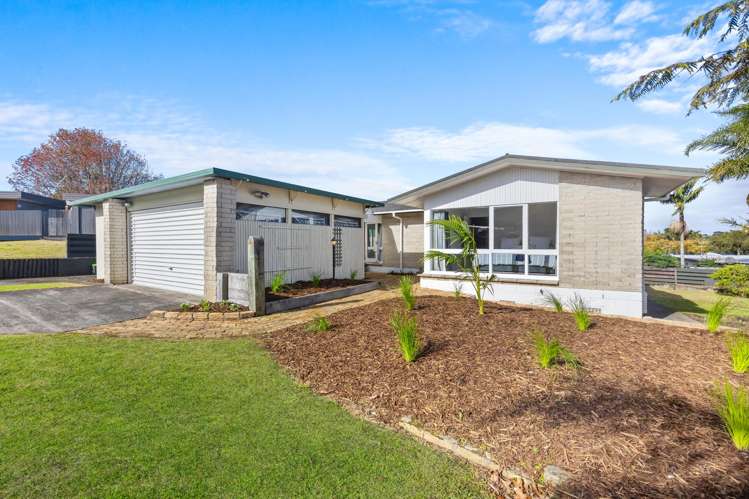 9 Tyrian Close_5