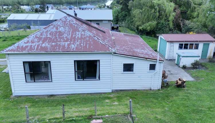 25 Torquay Street Kaitangata_18
