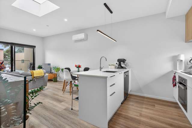 8/92 Cambridge Terrace Waterloo_2