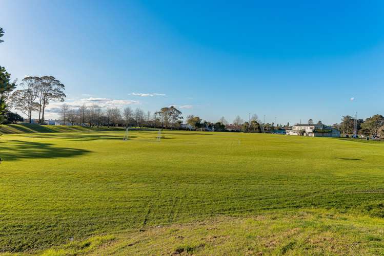 171 Solar Road Glen Eden_21