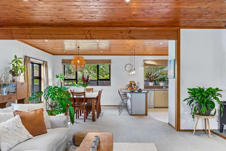 18 Awhiorangi Promenade Swanson_14