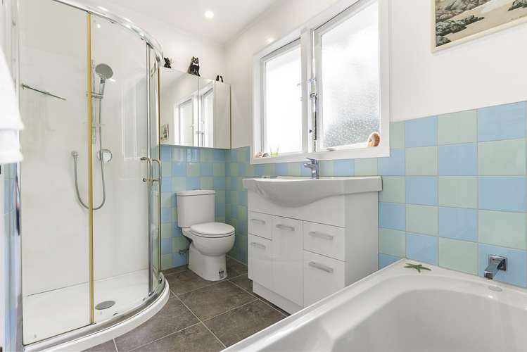 193 Godley Road Titirangi_20