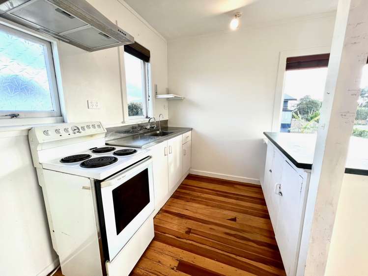 16 Uenuku Avenue Raglan_7