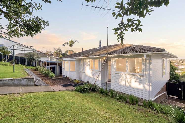 33 Hatherlow Street Glenfield_15