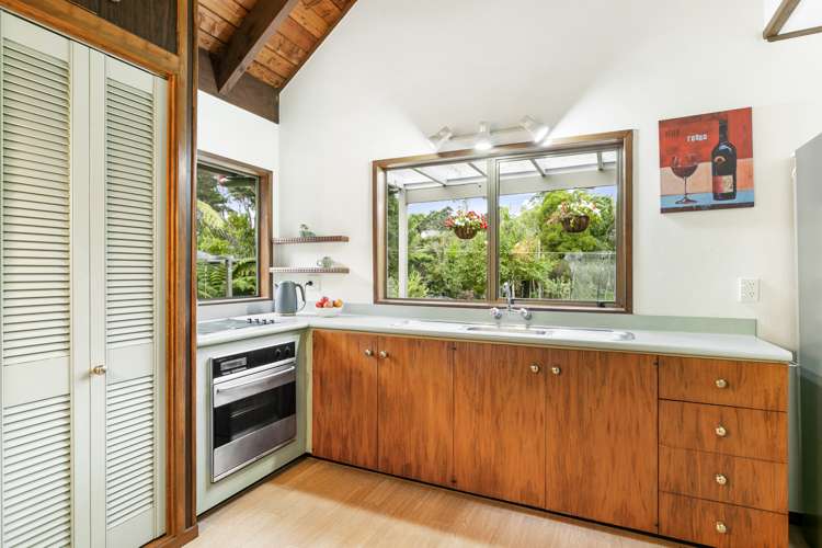 13 Victory Road Laingholm_5