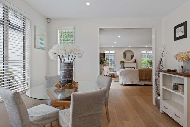 8 Clissold Street Merivale_4