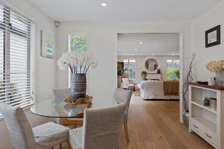 8 Clissold Street Merivale_4