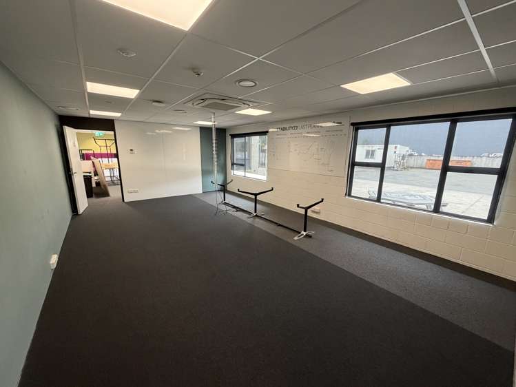 14A Shakespeare Avenue Trentham_4