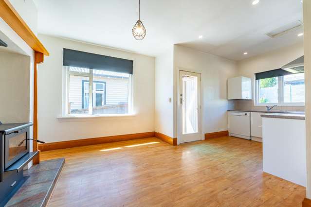 22 Grasmere Street Waimataitai_1