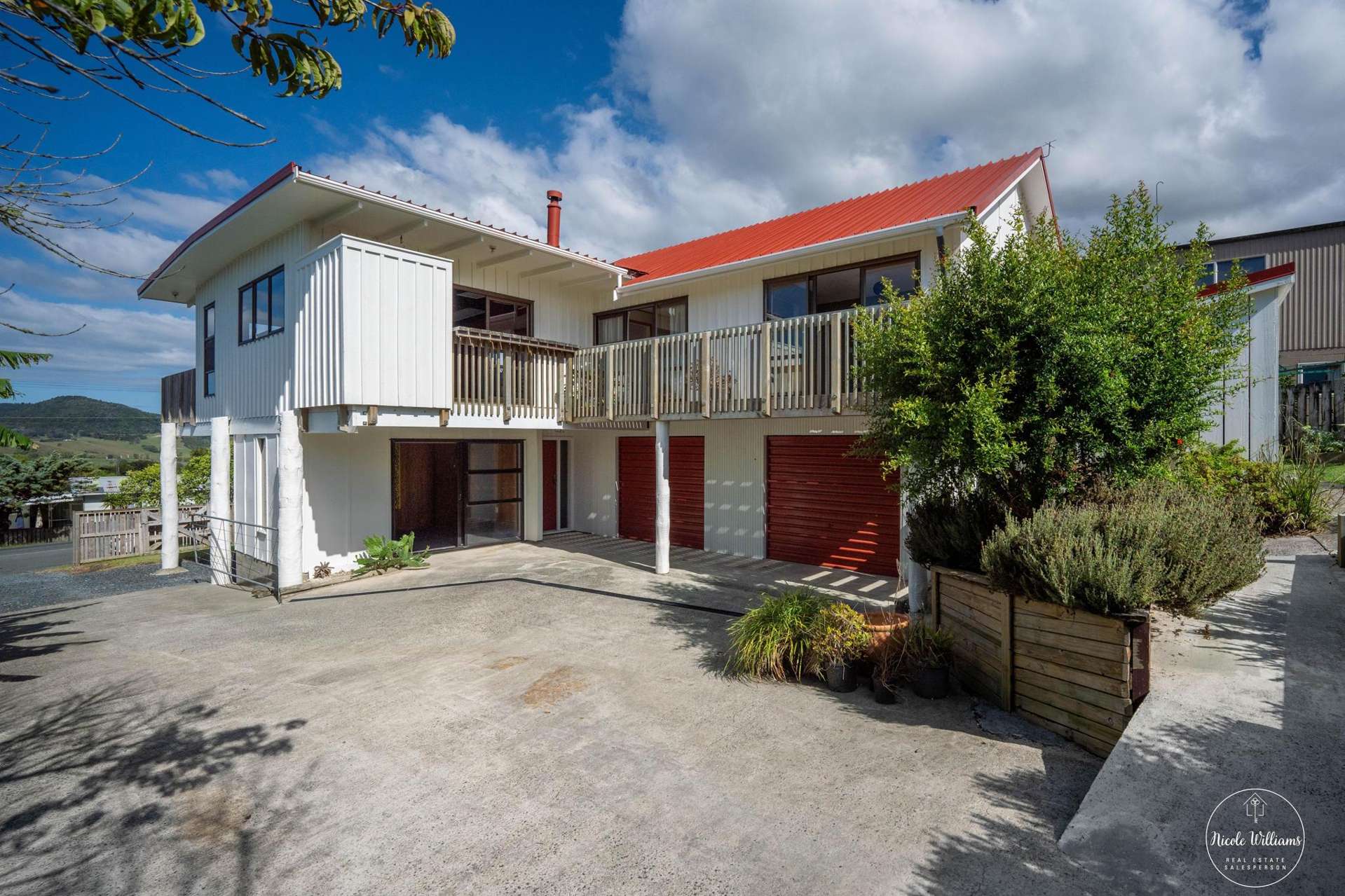 37 Whaka Street Maungaturoto_0