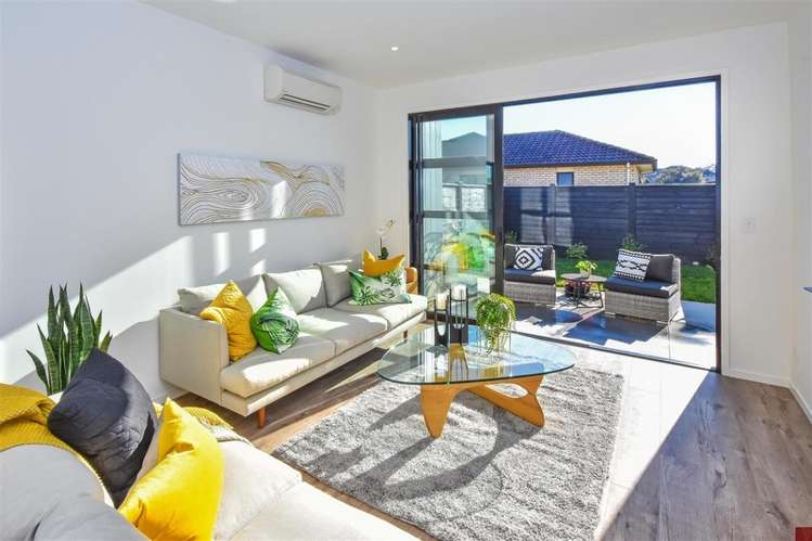 29 Tapuwae Way Mangere Bridge_6