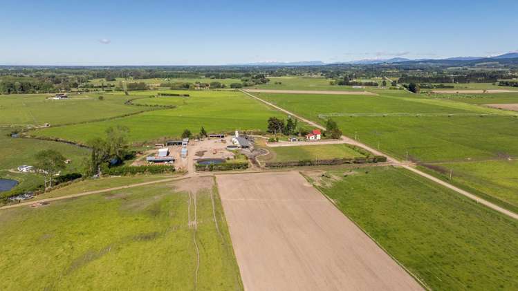 82 Dicks Road Sefton_19