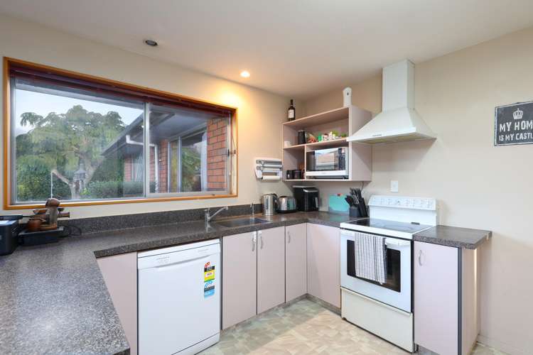 8 Maple Crescent_2