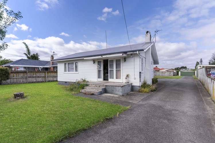 2/41 Gloucester Road Manurewa_18