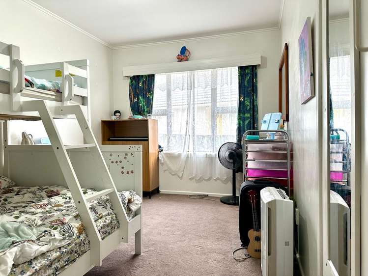 6 Durham Street Te Atatu Peninsula_13