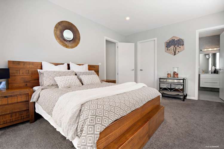 22 Knoll Rise Pukekohe_6