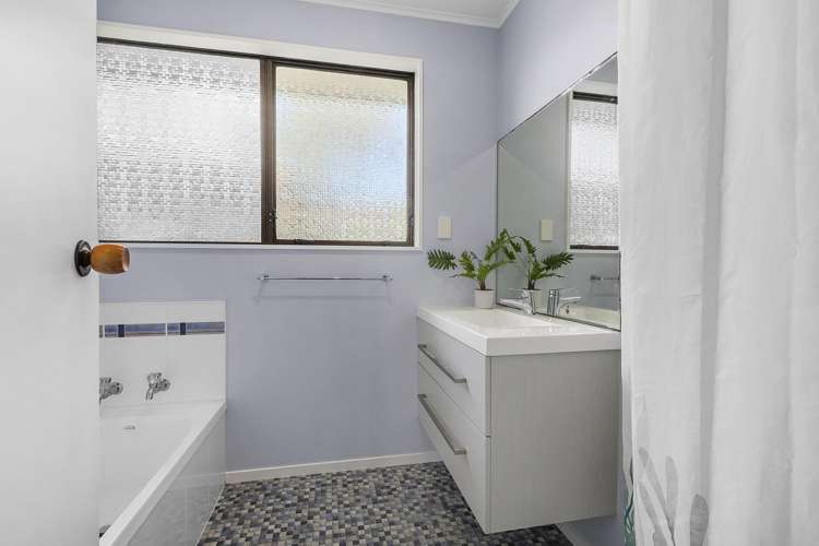 31 Rothwell Street Titahi Bay_14