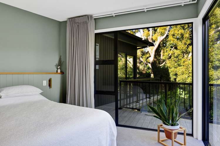 7 Mackillop Way Brooklands_12