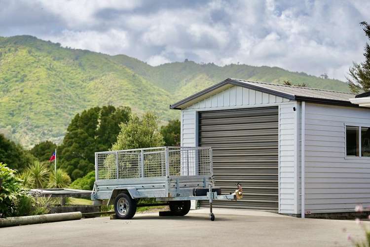 23 Jacks Bush Road Waikanae_24