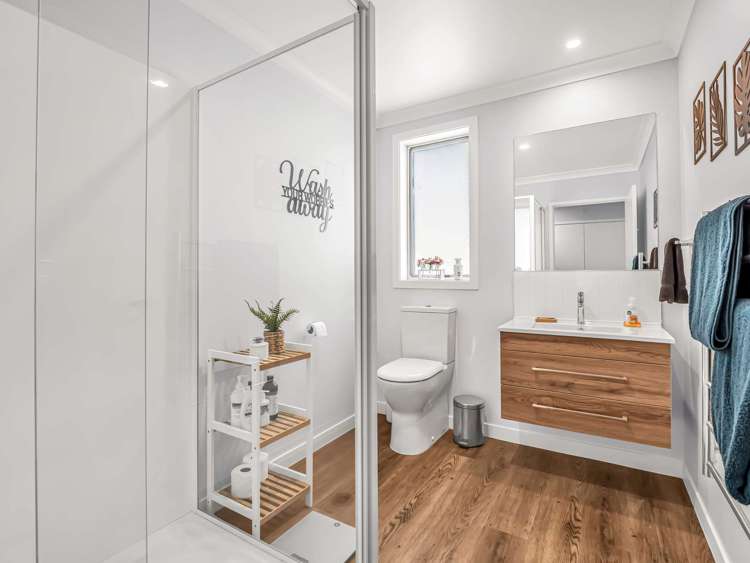 120/80B Burwood Road Matamata_12