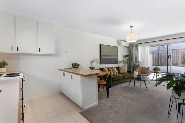 2/12 New Street 1789_4