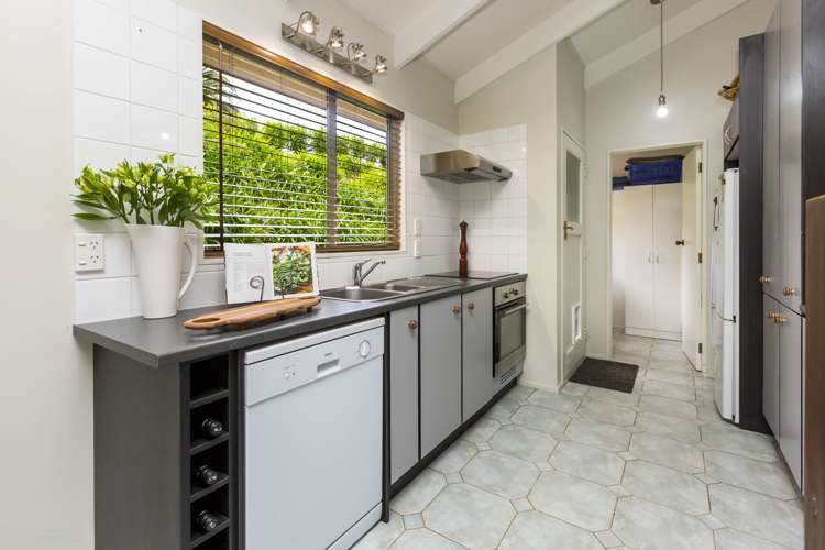 41 Sunnyview Drive Brown Owl_7