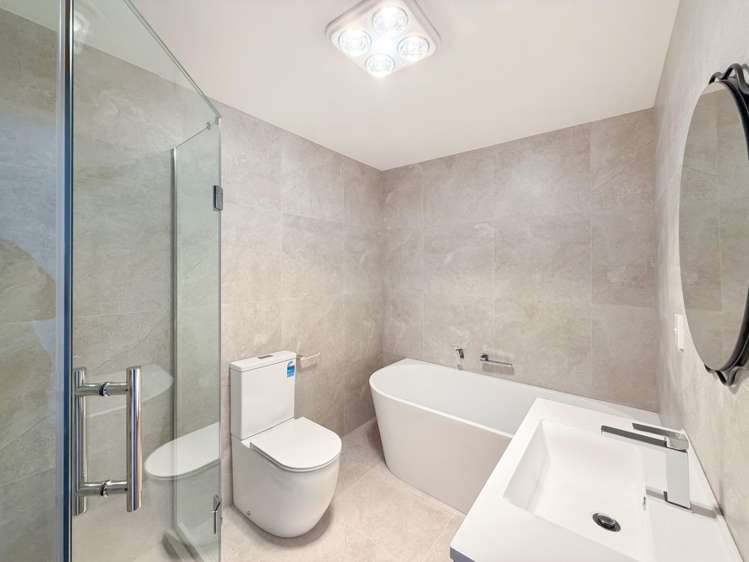 6/7 Peverill Crescent 10695_9