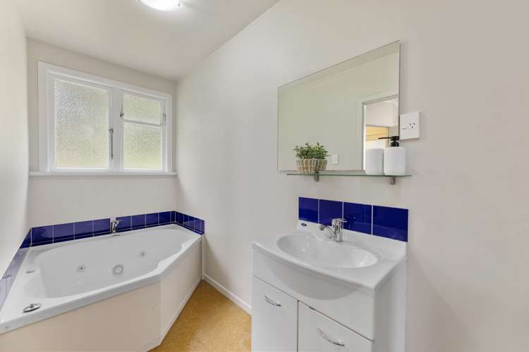 69 Centennial Avenue Helensburgh_11