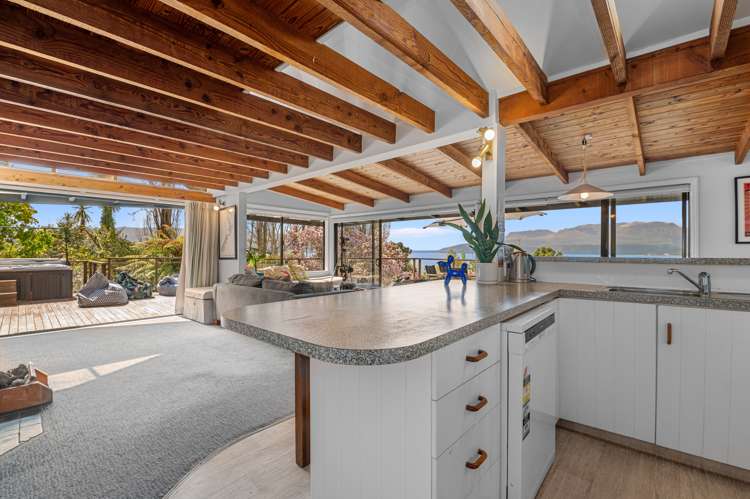 35 Spencer Road Lake Tarawera_9