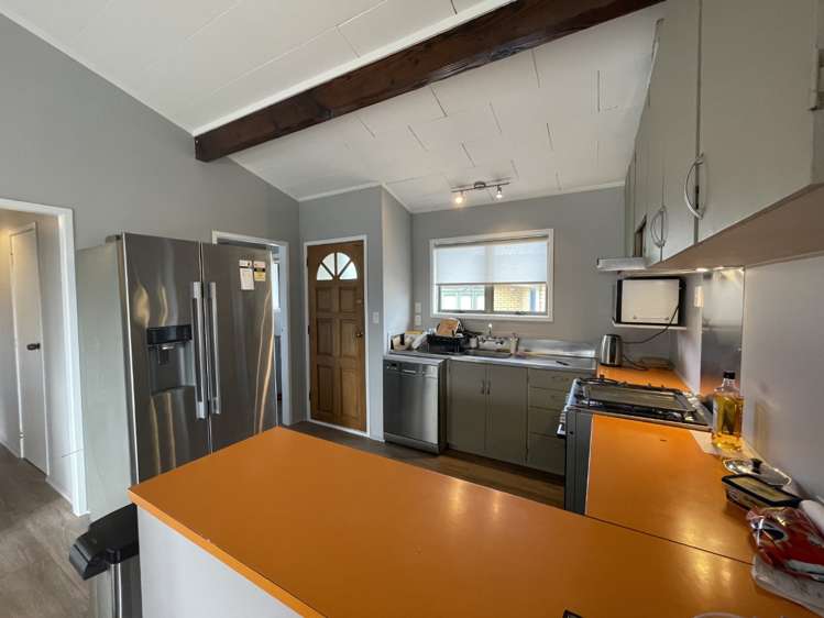 50 Eversham Road 11229_5