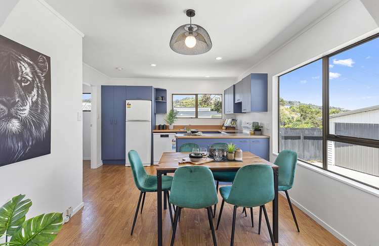 24 John Witton Drive Crofton Downs_2