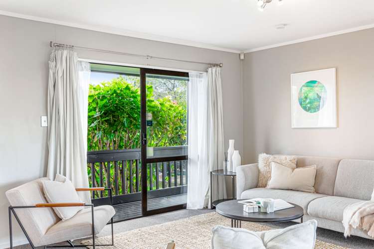 2/91a Beach Road Te Atatu Peninsula_17